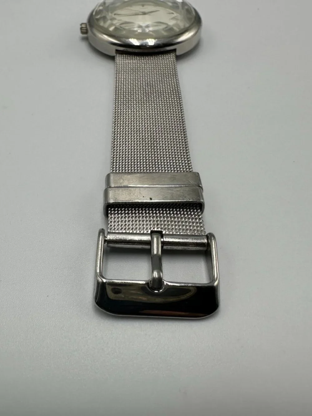 Accutime Womens Watch Faceted Bezel Round Silver Tone Mesh Band New Battery